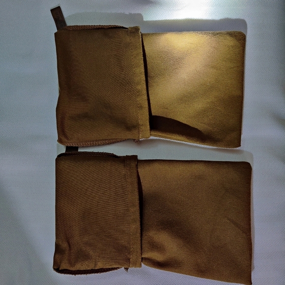 Gucci Two Dust Bugs Cover Storage Pouch Authentic - Picture 5 of 9